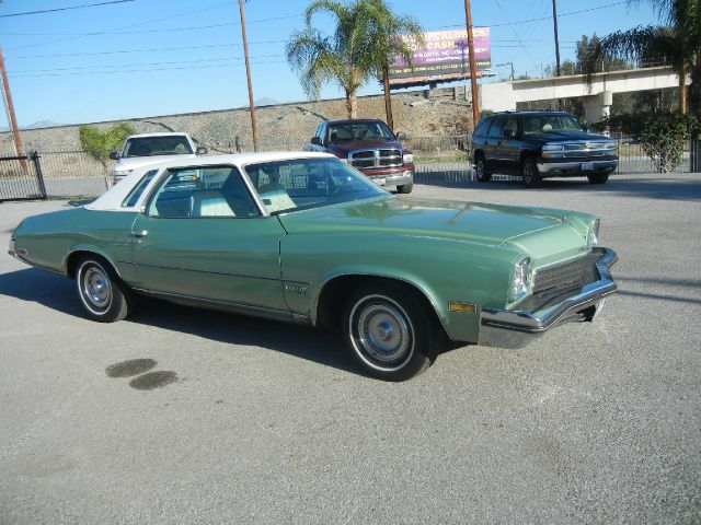 Buick Century 1973 photo 1