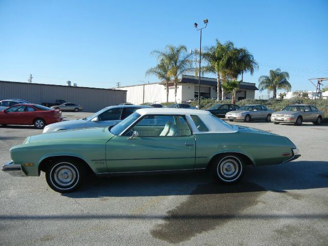 Buick Century 1973 photo 2