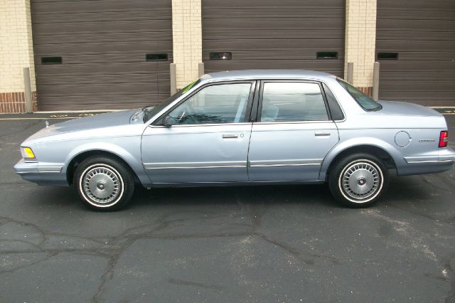 Buick Century 1994 photo 26