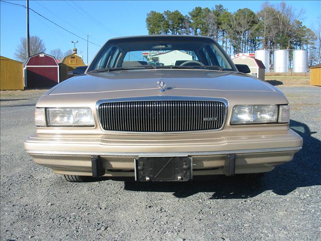 Buick Century 1995 photo 2