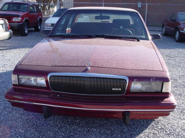 Buick Century 1995 photo 4