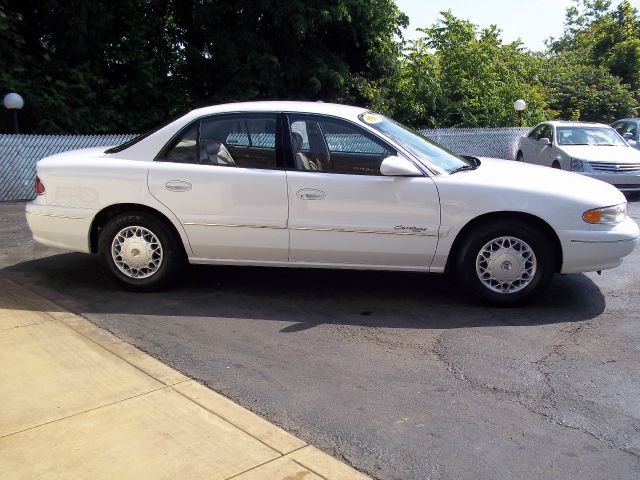 Buick Century 1999 photo 17