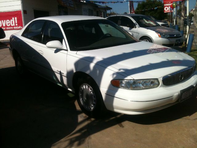 Buick Century 2000 photo 2