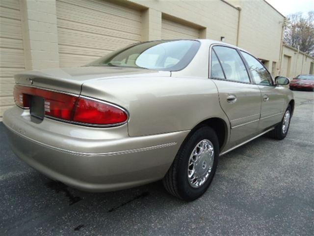 Buick Century 2000 photo 2