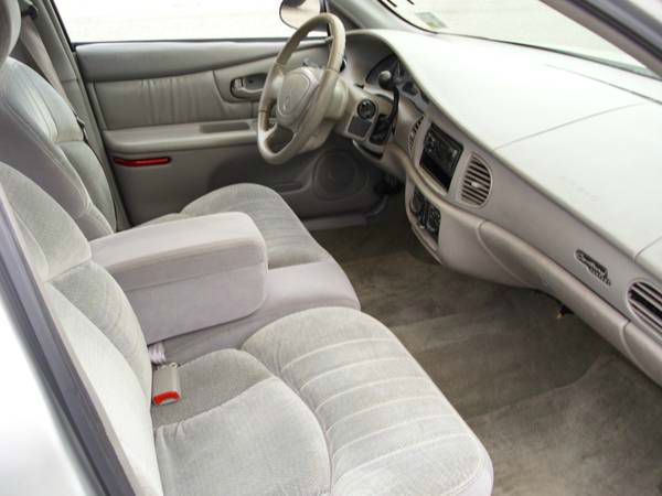 Buick Century 2000 photo 1