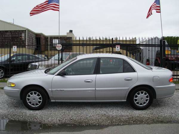 Buick Century 2000 photo 4