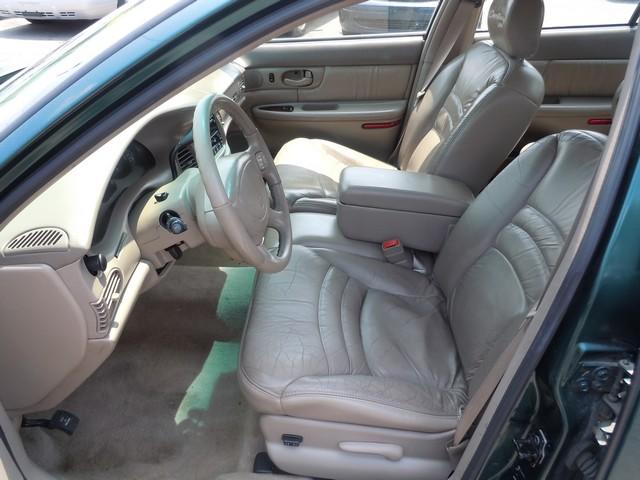 Buick Century 2000 photo 2