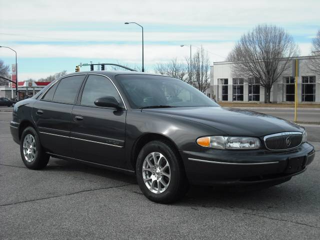 Buick Century 2001 photo 1