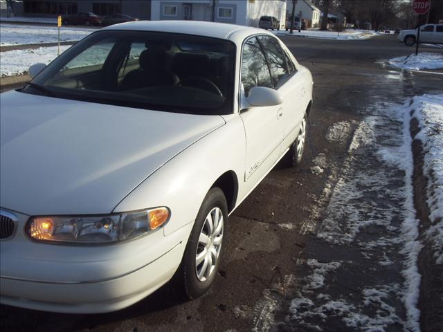 Buick Century 2001 photo 3