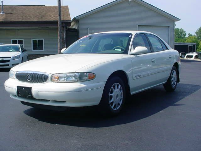 Buick Century 2001 photo 3