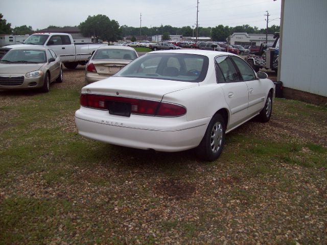 Buick Century 2001 photo 6