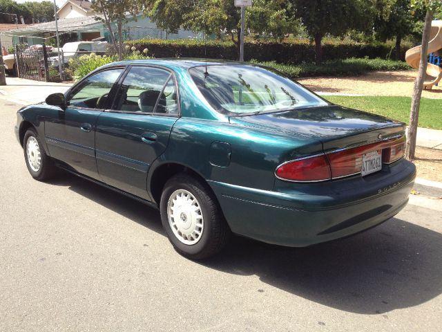 Buick Century 2001 photo 1