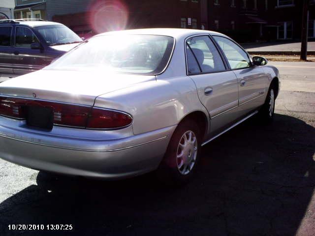 Buick Century 2001 photo 4