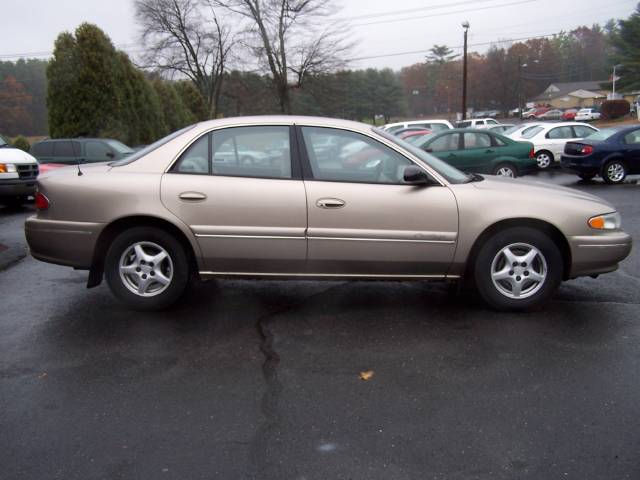 Buick Century 2001 photo 1