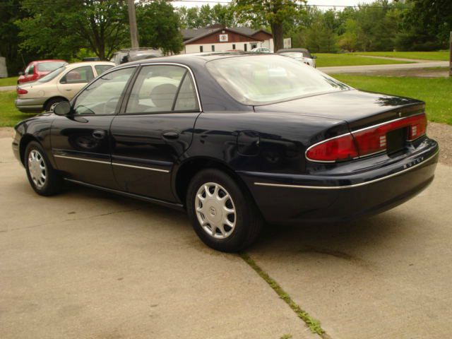 Buick Century 2001 photo 2