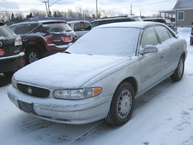 Buick Century 2001 photo 1