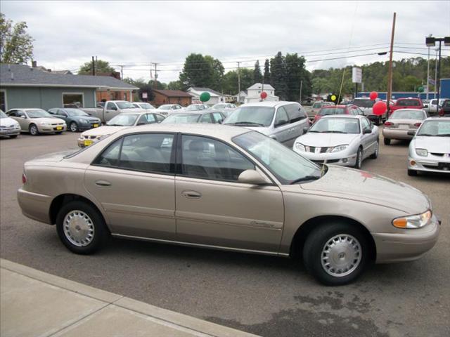 Buick Century 2001 photo 2