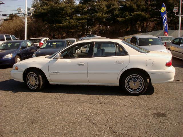 Buick Century 2001 photo 1