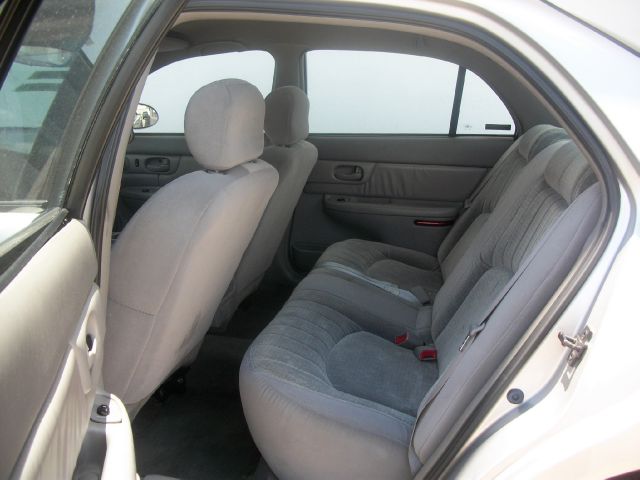 Buick Century 2001 photo 2