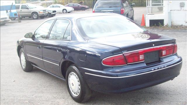 Buick Century 2001 photo 2