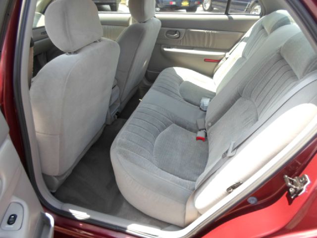 Buick Century 2002 photo 1