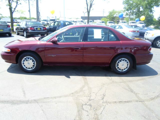 Buick Century 2002 photo 2