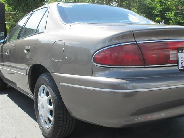 Buick Century 2002 photo 4