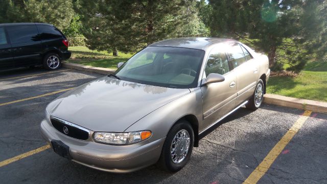 Buick Century 2002 photo 2