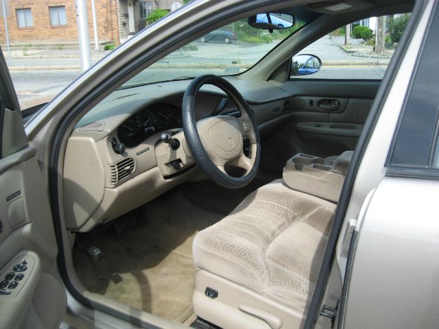 Buick Century 2002 photo 1