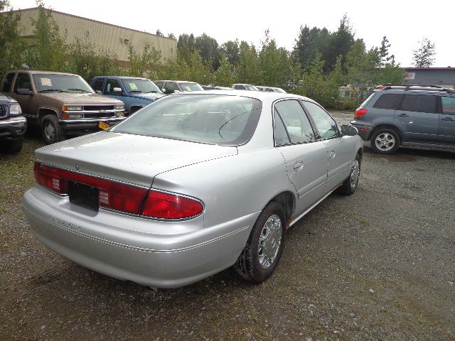 Buick Century 2002 photo 1