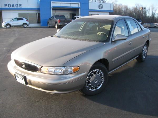 Buick Century 2002 photo 1