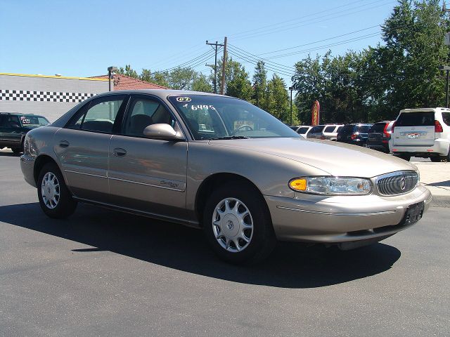 Buick Century 2002 photo 10