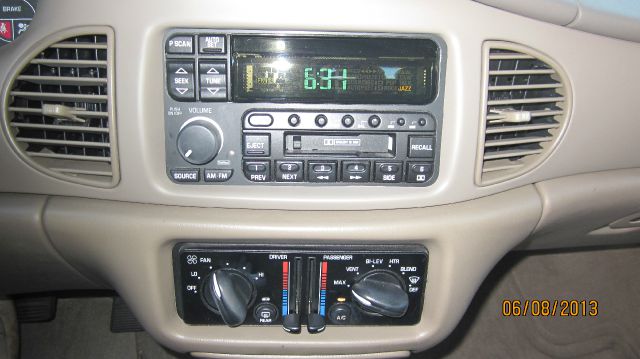 Buick Century 2002 photo 3