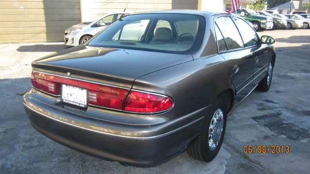 Buick Century 2002 photo 8