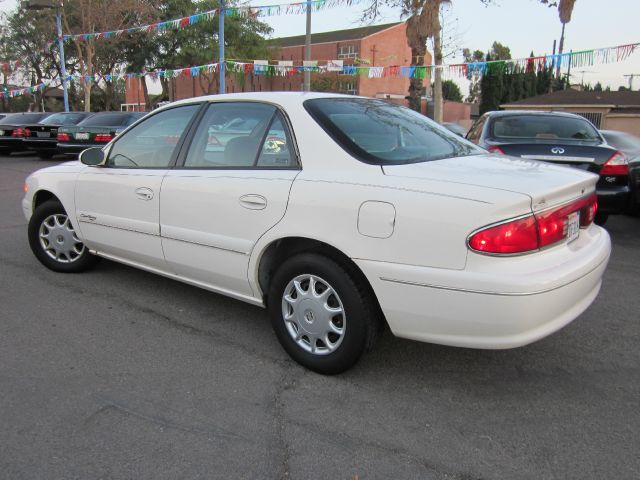 Buick Century 2002 photo 3