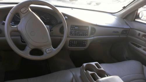 Buick Century 2002 photo 2