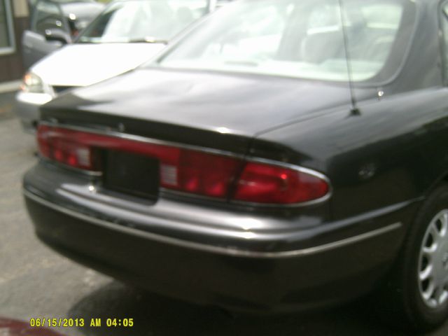 Buick Century 2002 photo 1