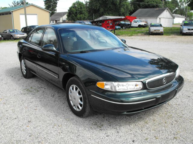 Buick Century 2002 photo 2