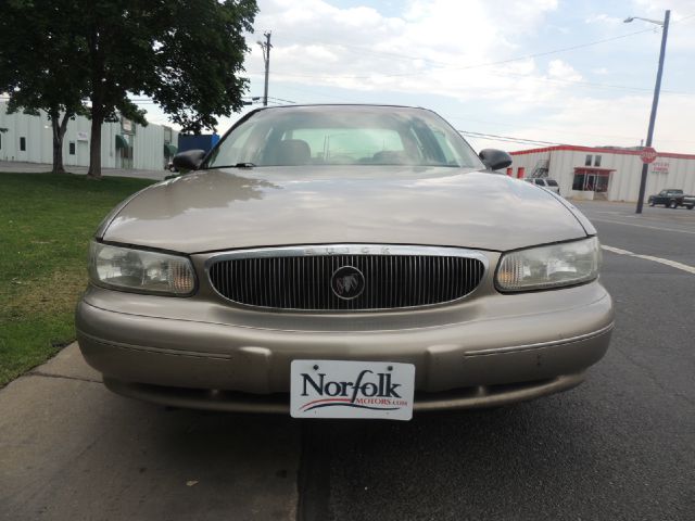 Buick Century 2002 photo 2