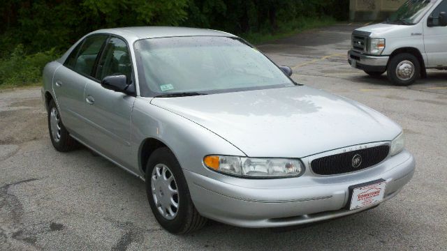 Buick Century 2003 photo 2