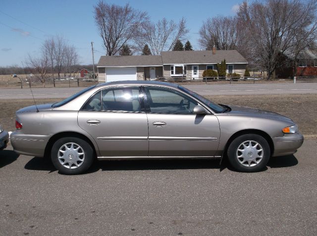 Buick Century 2003 photo 2