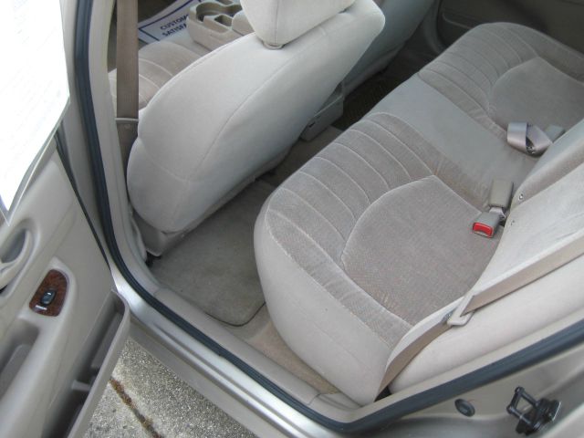 Buick Century 2003 photo 2