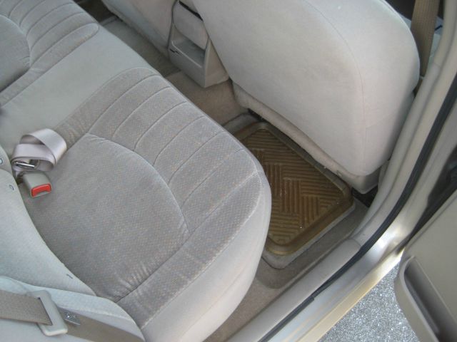 Buick Century 2003 photo 6