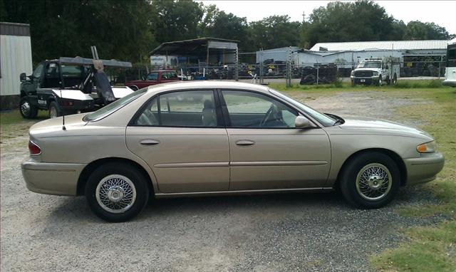 Buick Century 2003 photo 3