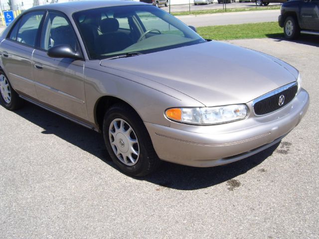 Buick Century 2003 photo 1