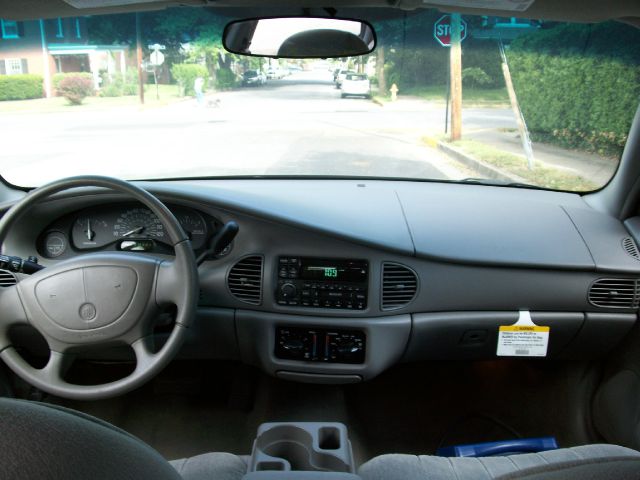 Buick Century 2003 photo 9