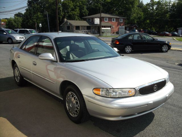 Buick Century 2003 photo 2