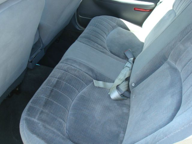 Buick Century 2003 photo 12