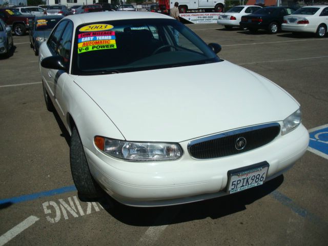 Buick Century 2003 photo 13