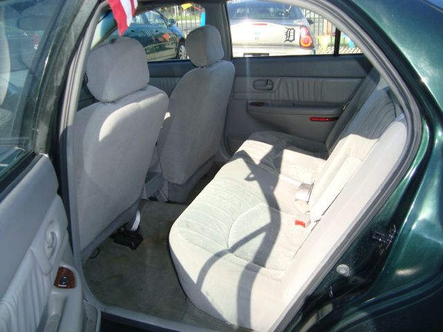 Buick Century 2003 photo 11